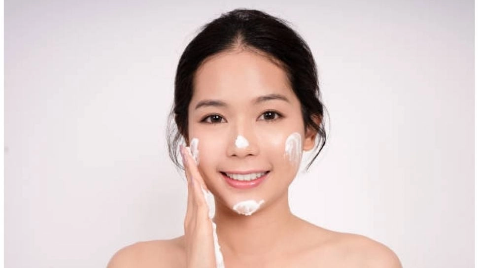 Apa Itu Skin Cycling: Panduan Lengkap dan Rekomendasi Produk Terbaik Agar Kulit Glowing Maksimal