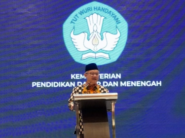 Mendikdasmen Abdul Mu'ti Ungkap Nikah Muda hingga Faktor Ekonomi Jadi Penyebab Putus Sekolah