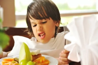 Picky Eater Tak Lagi Masalah: Ini Cara Aman Atasi Anak dan Orang Dewasa yang Pilih-pilih Makanan