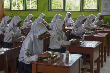 Libur Sekolah, Makanan MBG Dikirim ke Sekolah Setiap Senin dan Kamis