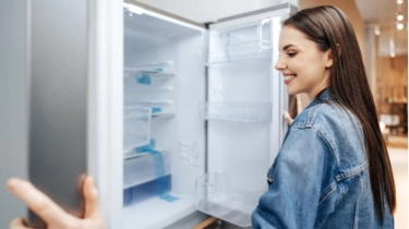 7 Rekomendasi Kulkas 2 Pintu dengan Watt Rendah, Anti Boros Listrik!