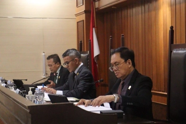 KPPU Jatuhkan Denda Rp 12 Miliar atas Persekongkolan Tender Air Bersih di Lombok Utara