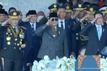 Prabowo Puji Kapolri: Kepolisian Kita Sekarang Sungguh-sungguh Turun ke Rakyat