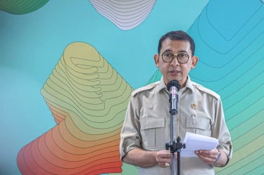 Komisi X DPR Cecar Menteri Kebudayaan Fadli Zon soal Penulisan Ulang Sejarah Kasus Pemerkosaan Mei 1998