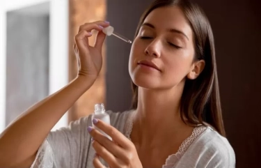 Manfaat Facial Wash Tea Tree untuk Meredakan Jerawat Secara Alami dan Terbukti