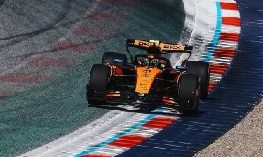 McLaren Dominan di GP Austria, Red Bull Terpukul Setelah Verstappen Tersingkir di Tikungan Pertama