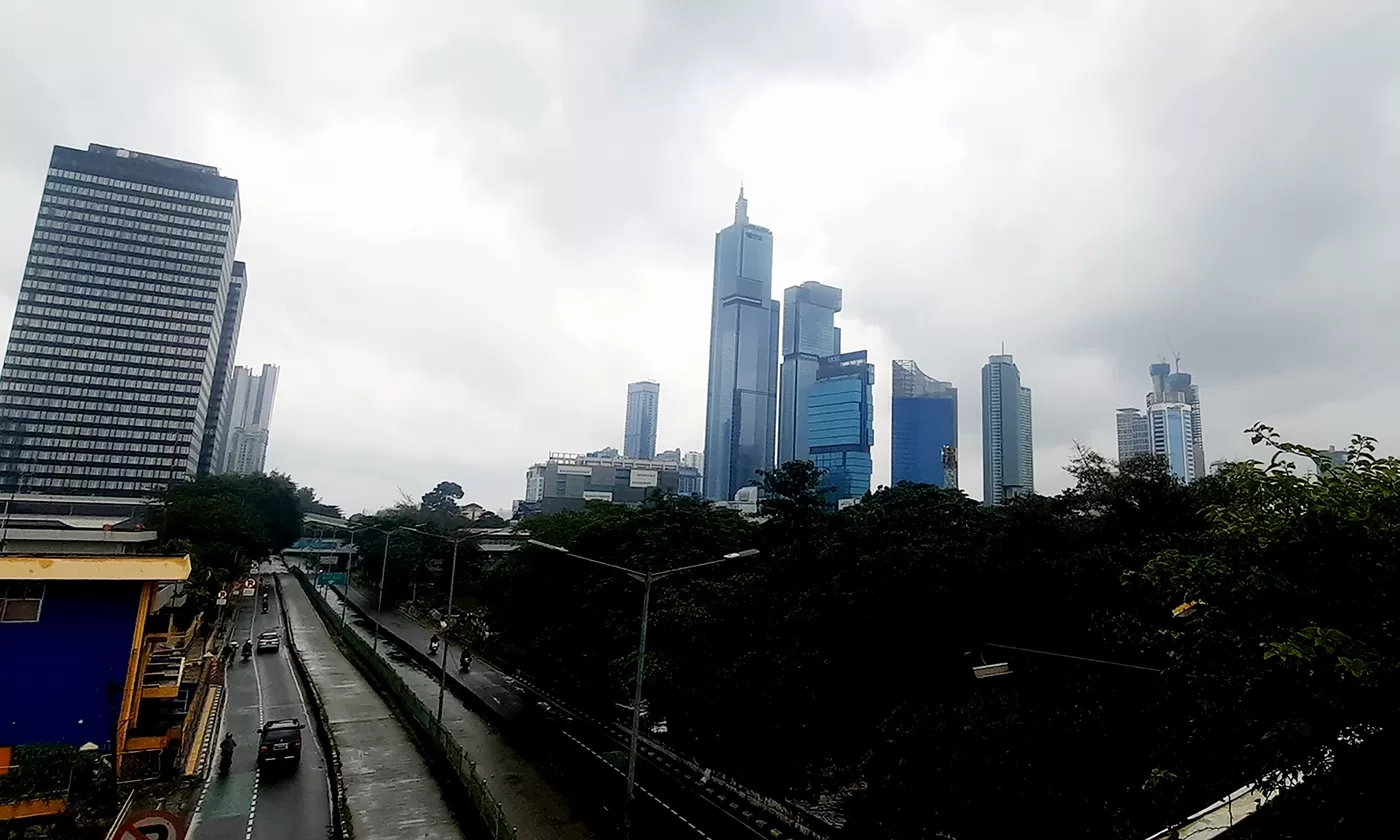 Sejumlah Wilayah Indonesia Dilanda Cuaca Ekstrem, BNPB Imbau Masyarakat Waspadai Potensi Bencana