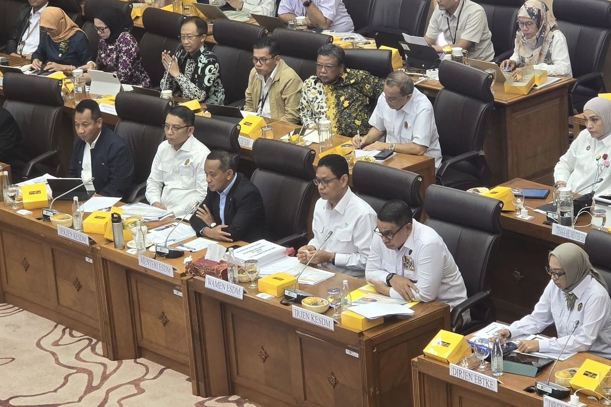 Bahlil Sebut Swasembada Energi Tak Semudah Pangan