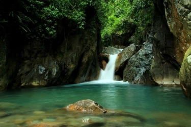 Curug Leuwi Hejo di Bogor, Harga Tiket Masuk dan Waktu Trekking