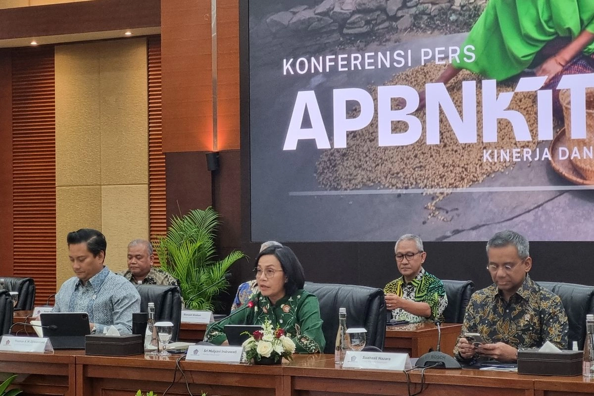 Penerimaan Pajak 2025 Diproyeksi Tak Capai Target, Sri Mulyani Ungkap Penyebabnya