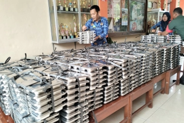 Prediksi Defisit APBN Rp 662 Triliun dan Bengkaknya Dana MBG
