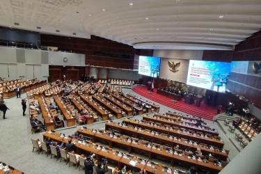 Putusan MK Pisahkan Pemilu Nasional-Daerah Picu Revisi Banyak UU