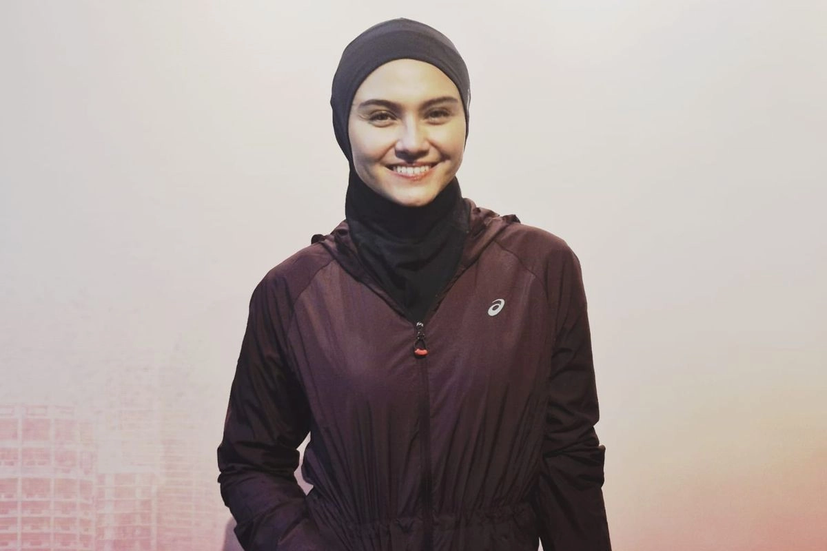 Zee Zee Shahab Ceritakan Perjalanan Menemukan Hijab Olahraga yang Nyaman