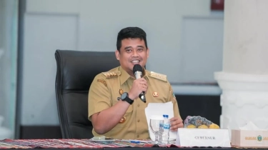 Gubernur Bobby Nasution Imbau Kantor Pemerintah dan Swasta Putar Lagu Indonesia Raya Setiap Hari