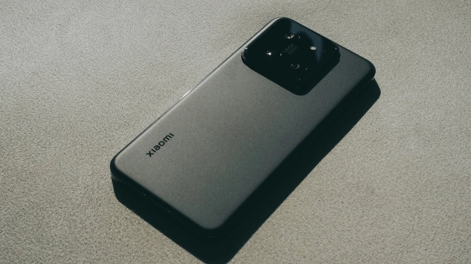 Pembaruan Launcher HyperOS 2.2 Baru Bikin HP Xiaomi Makin Mulus