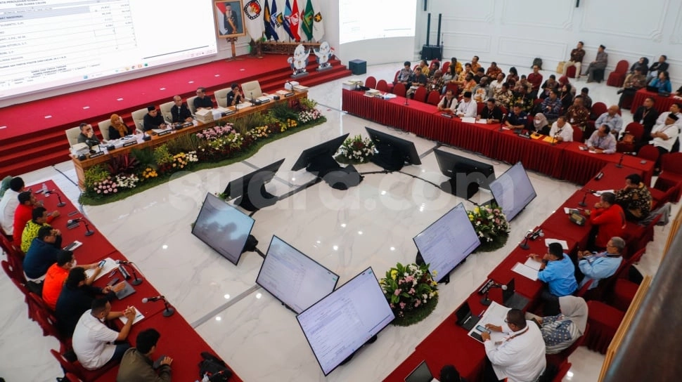 Putusan MK Berpotensi Picu Kekacauan? Daerah Bisa 'Macet' 2 Tahun Lebih