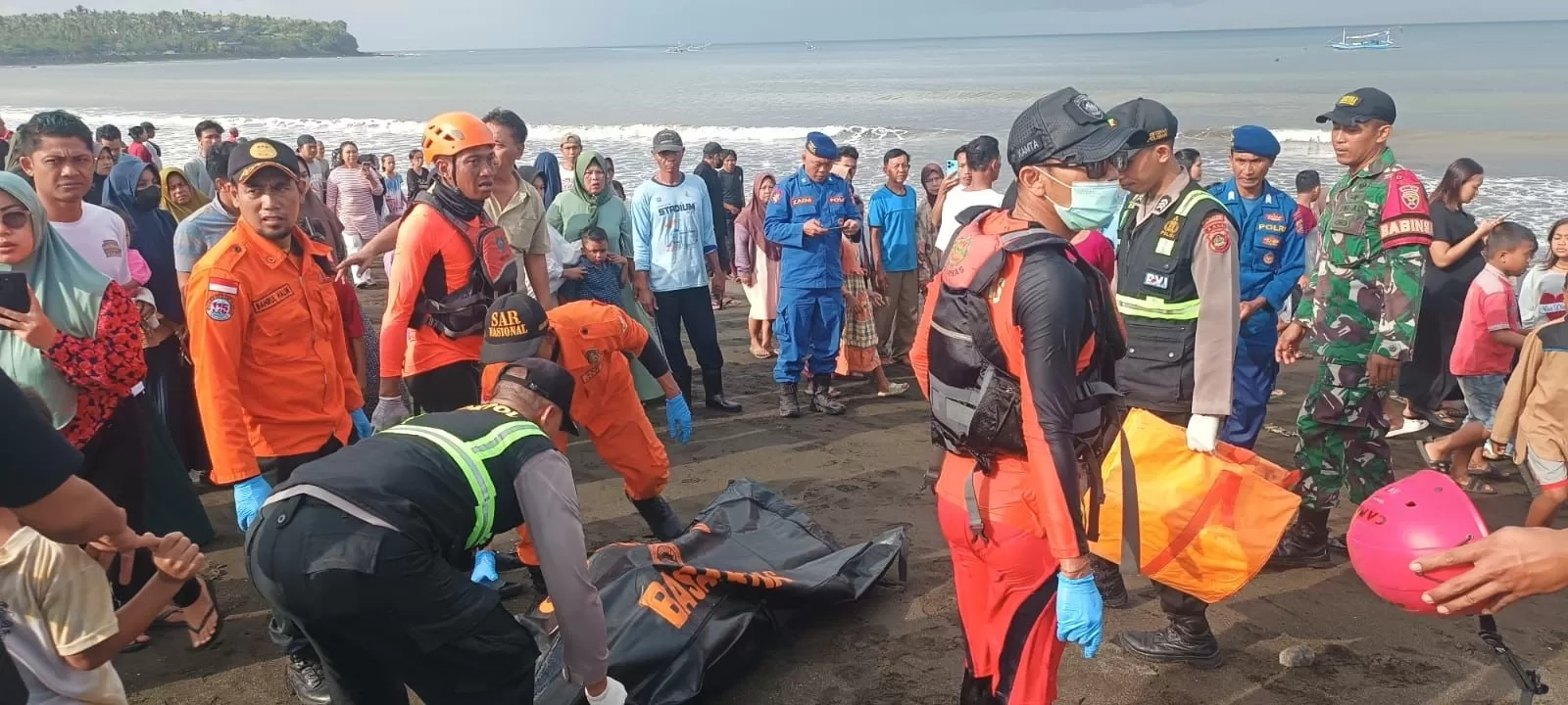 Daftar Lengkap Penumpang dan ABK KMP Tunu Pratama Jaya yang Tenggelam di Selat Bali