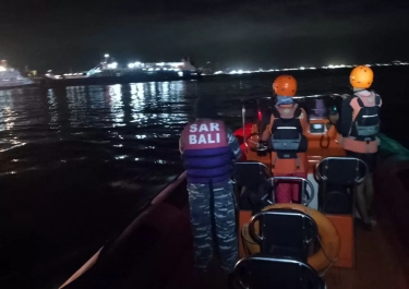 Update Jumlah Korban Tenggelamnya KMP Tunu Pratama Jaya, 31 Selamat, 4 Meninggal, dan 30 Hilang