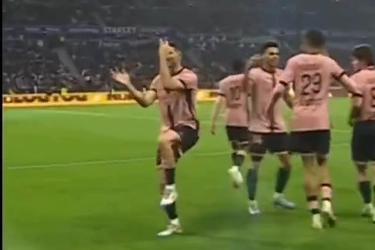 Bocah Pacu Jalur Viral, PSG dan AC Milan Ikut Tren