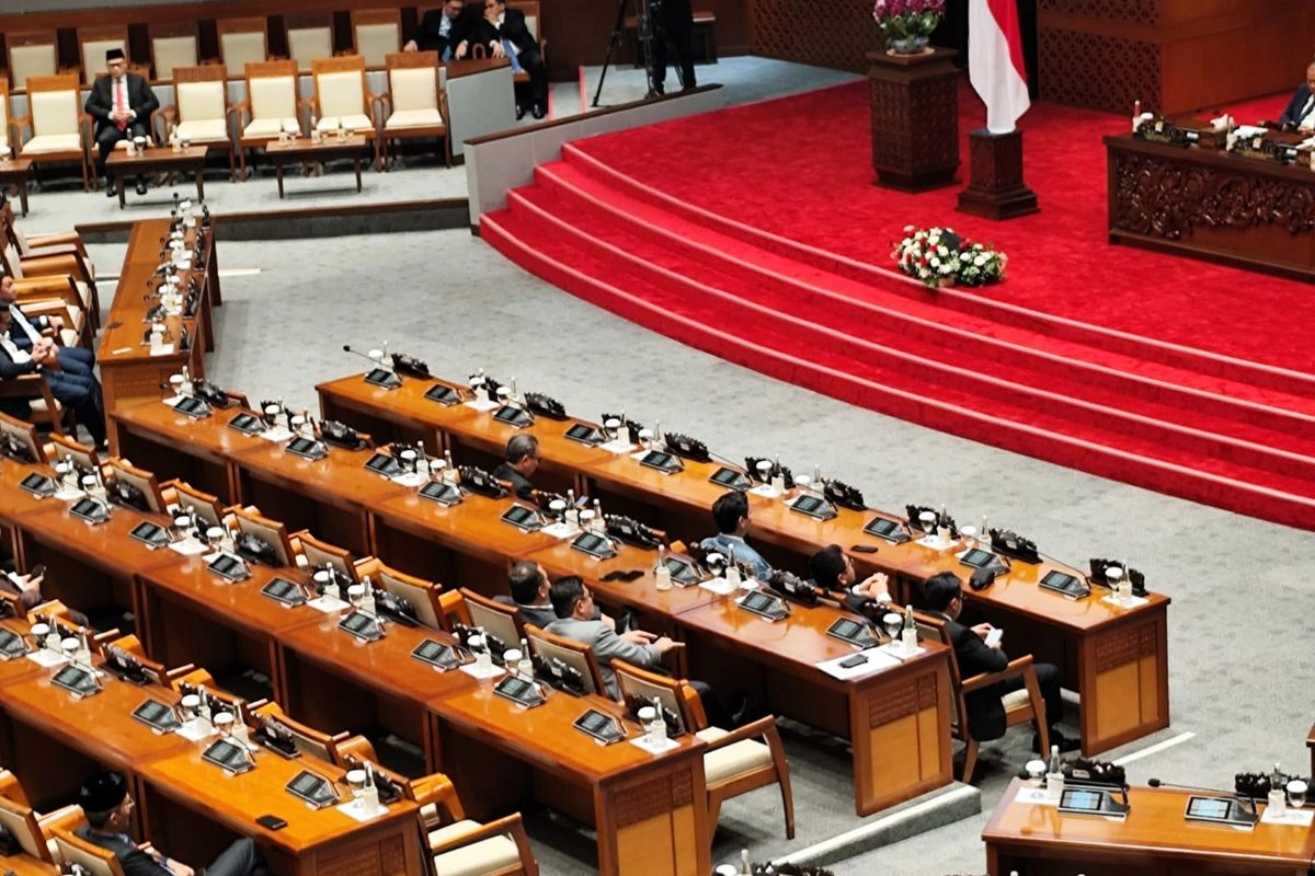 Rapat Paripurna DPR Hanya Diikuti 71 Anggota DPR, ke Mana yang Lain?