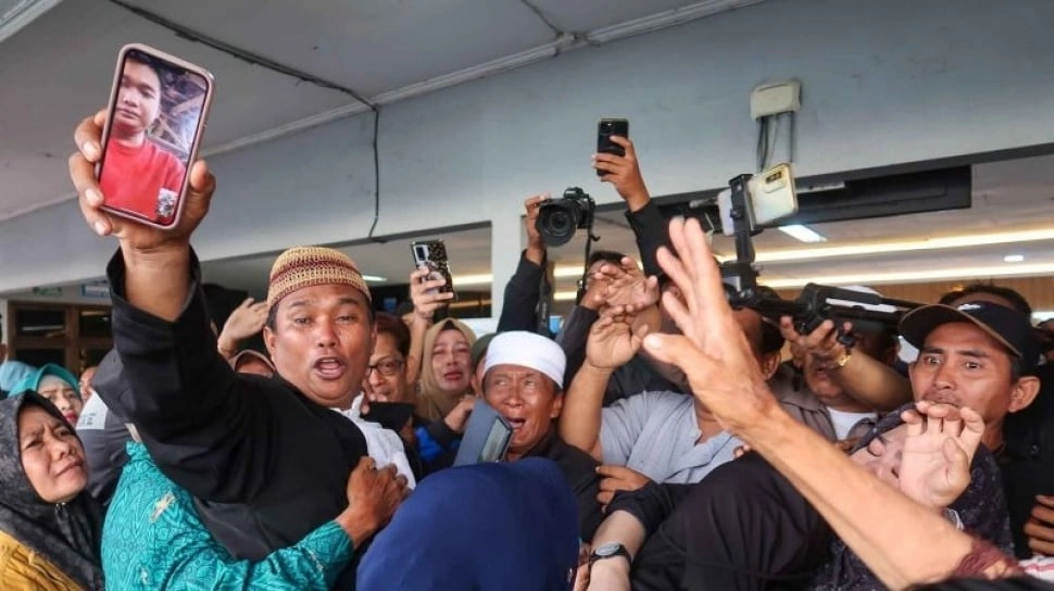 Kesaksian Bejo, Penumpang Beruntung Selamat di Insiden KMP Tunu Tenggelam: 3 Menit Langsung Terbalik