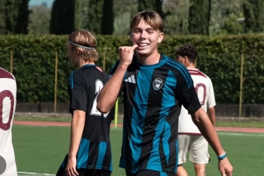 Anak Buffon Ukir Debut di Serie A, 30 Tahun Setelah Sang Ayah