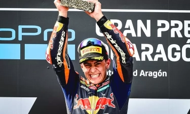 Jose Rueda Kunci Gelar Juara Dunia Moto3 2025 Usai Rain Kemenangan Dramatis di Mandalika Indonesia