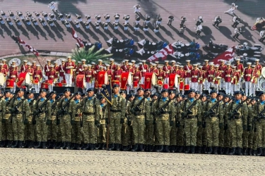 Anggota DPR Sebut Seragam Baru TNI Berdasar Riset buat Kamuflase, Bukan Suka atau Tidak