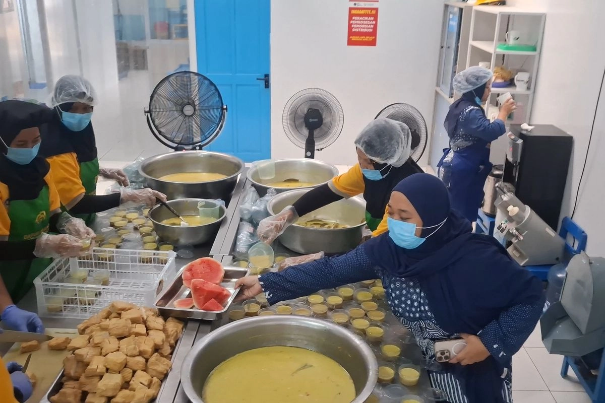 Kemenkes Terbitkan SE Percepatan Penerbitan SLHS bagi Dapur MBG