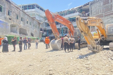 Tragedi Ponpes Al Khoziny, Sertifikat Laik Fungsi Kini Dipertanyakan Publik