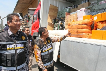 Cukai Rokok dan Dilema Negara: Antara Penerimaan dan Pengendalian