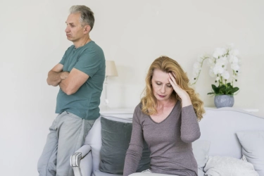 Kebiasaan Memendam Konflik Bisa Jadi Penyebab Grey Divorce di Usia Senja, Ini Penjelasan Psikolog