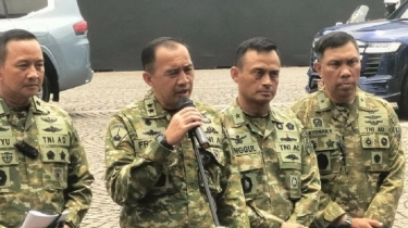 Detik-detik Praka Zaenal Gugur: Tabrakan di Udara, Mendarat Setengah Sadar di Laut