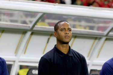 Pengamat Menilai Patrick Kluivert Mulai Tidak Dipercaya Pemain
