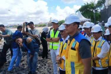 Rp 260 Miliar Digelontorkan untuk Selamatkan Pantai Kuta dari Abrasi