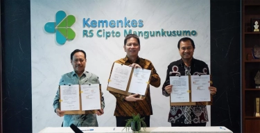 Kimia Farma Bersama RSCM Perluas Pelayanan Terapi Stem Cell di Daerah