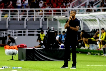 Patrick Kluivert Didesak Mundur, Pengamat Ingatkan Tinjau Kontrak dan Target