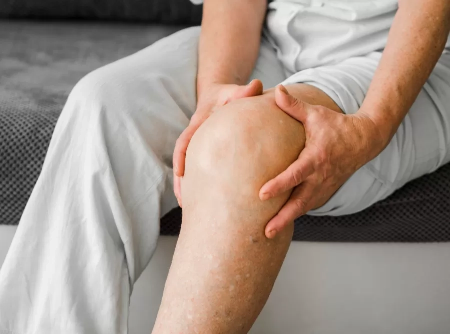 Bukan Hanya Soal Usia, Kenali Penyebab Osteoporosis, Pilihan Pengobatan, dan Olahraga yang Harus Dihindari