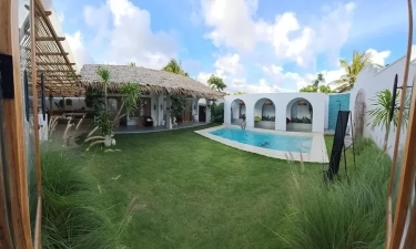 Ini Dia 5 Hotel Berbintang Terbaik di Pacitan, Cocok untuk Staycation Sambil Menikmati View Eksklusif!