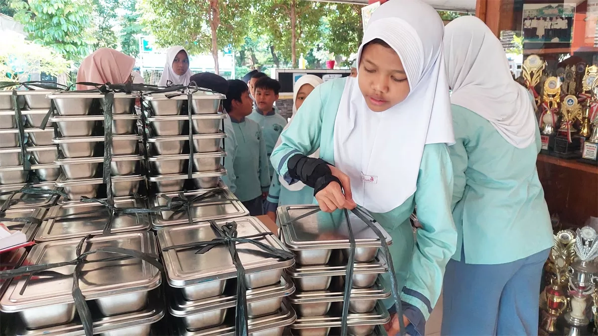 Selain Dukung Peningkatan Gizi Anak, Program MBG Dinilai Bantu Peternak Sapi Lokal