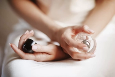 5 Trik Rahasia yang Akan Membuat Wangi Parfum Anda Tahan Seharian