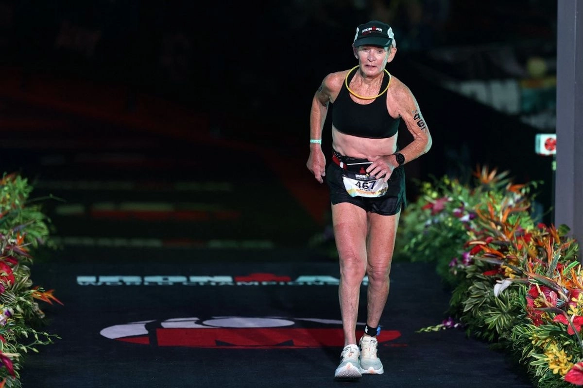 ''Ironman'' yang Satu Ini Sudah Ibu-ibu 80 Tahun, tapi Masih Perkasa