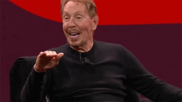 Larry Ellison Ubah Arah Oracle: Tantang Dominasi AWS dan Microsoft dengan Strategi Cloud-AI yang Berbeda