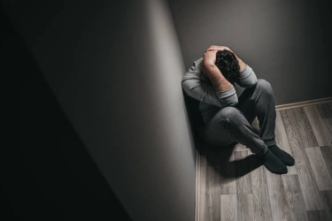 Ketahui 3 Ciri-ciri Gejala Depresi Menurut Psikiater, Termasuk Selalu Sedih