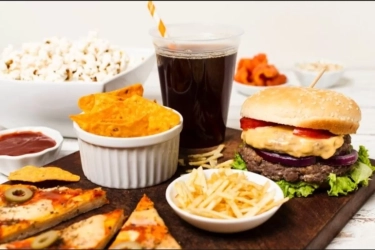 Sering Dikonsumsi Setiap Hari, 8 Makanan Ini Ternyata Bisa Menurunkan Kecerdasan Otak