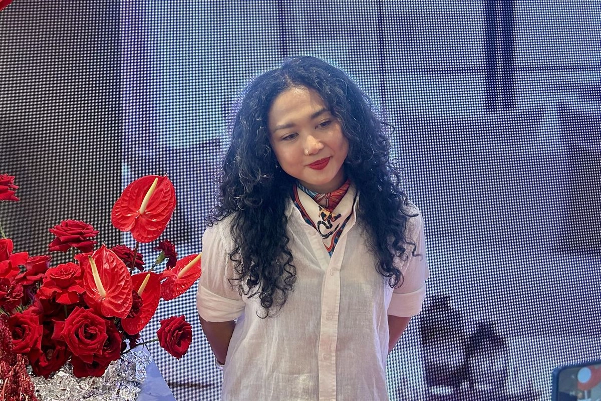 Asti Surya Ungkap Cara Menghadapi Rasa Insecure di Tengah Dominasi Gen Z di Dunia Fashion