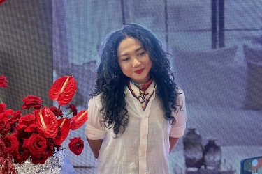 Asti Surya Ungkap Cara Menghadapi Rasa Insecure di Tengah Dominasi Gen Z di Dunia Fashion