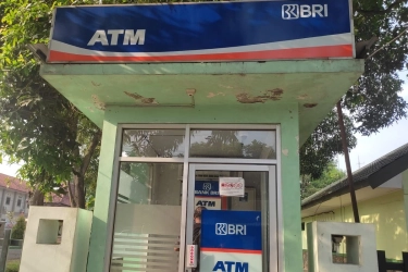 Biaya Transfer BRI ke BCA Lewat ATM, BRImo, hingga Flip
