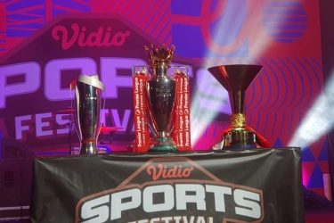 Saat Trofi Premier League, Serie A, dan LaLiga Hadir bersama di Indonesia...
