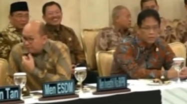 Viral Momen Purbaya Yudhi Sadewa Diduga Dicuekin Menteri Lain Saat Sidang Kabinet